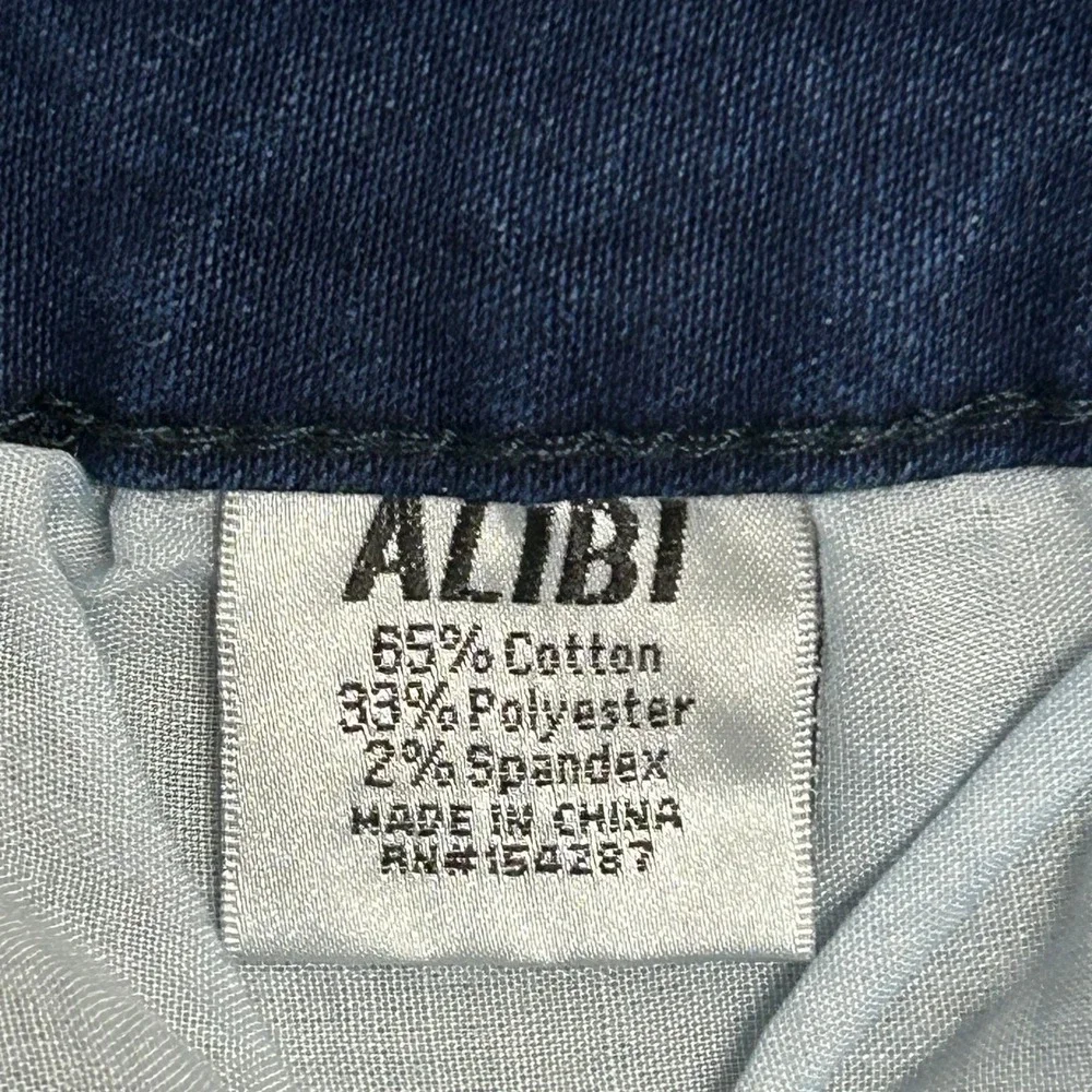 ALIBI denim shorts